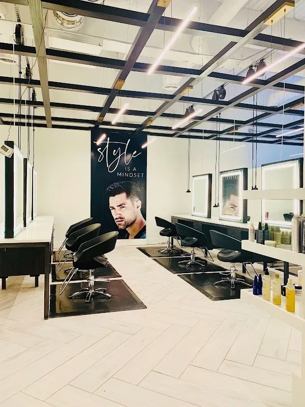 Pavo Salon — Hair salon in Memphis